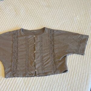 Women’s Button-Up Crop